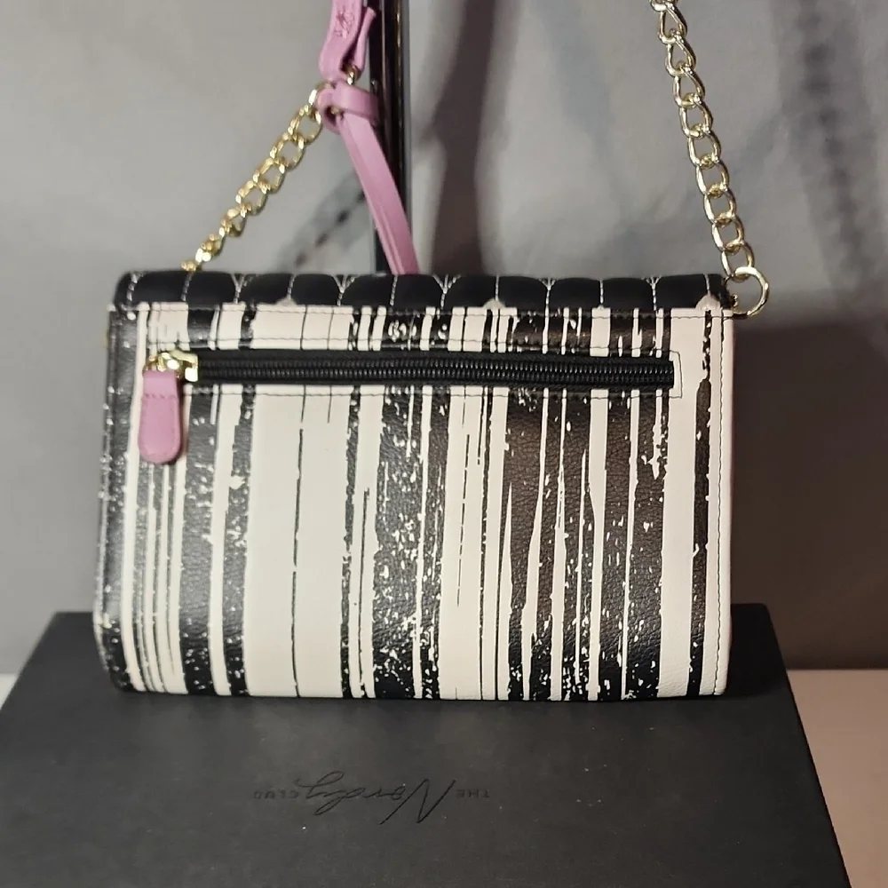 Betsey Johnson Black and White Quilted Crossbody Bag/ClutchW/ Coin Purse